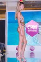Показ купальников на выставке CPM