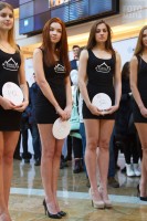 Девушки в мини на открытом кастинге Мисс Россия