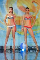 Показ купальников на выставке Lingerie Fashion Weekend 2016