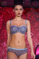 Показ нижнего белья на выставке Lingerie Fashion Weekend 2016