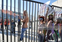 Девушки Femen на Чемпионате по футболу Euro 2012