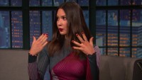 Olivia Munn в просвечивающем платье