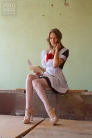 Секси школьница в чулках