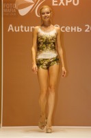 Модель на показе Lingerie-Expo 2014