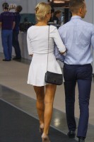 Фотоохота на короткие юбки выставки ММАС