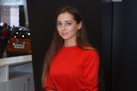 Девушка на выставке ММАС 2016