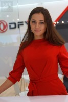 Девушка на выставке ММАС 2016