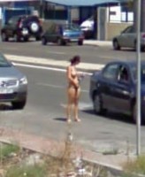 Голая девушка на Google Maps