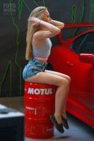 Девушка на Auto Tuning Show