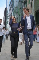 Девушка в прозрачном без лифчика