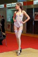 девушка в нижнем белье на выставке Lingerie-Expo 2014