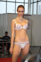 девушка Lingerie-Expo 2014