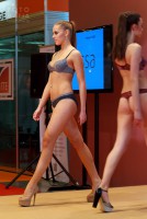 показ нижнего белья на выставке Lingerie-Expo