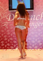 нижнее бельё на девушке Lingerie-Expo 2014