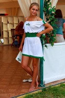 девушка автоэкзотики сибирская корона прозрачное платье