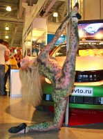 mims 2011 гимнастка девушка блондинка бодиарт