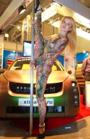 выставка mims 2011 девушка гимнастка демонстрирует растяжку