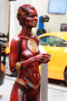девушка в боди-арте на выставке Интеравто 2014