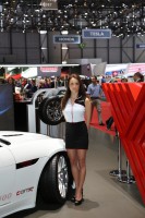 Девушка Geneva International Motor Show 2015