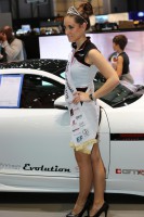 Девушка Geneva International Motor Show 2015