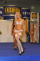 показ нижнего белья на выставке Kyiv Fashion