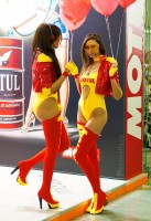 девушки motul мото парк 2012