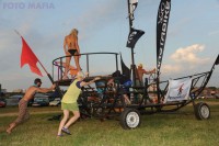 Модель на выставке Автоэкзотика
