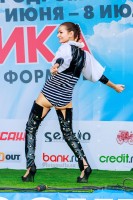 девушка go-go на автоэкзотике 2012