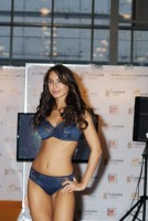 девушка Lingerie-Expo 2013