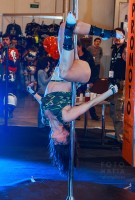 танцовщица Мото Парк 2013 pole dance